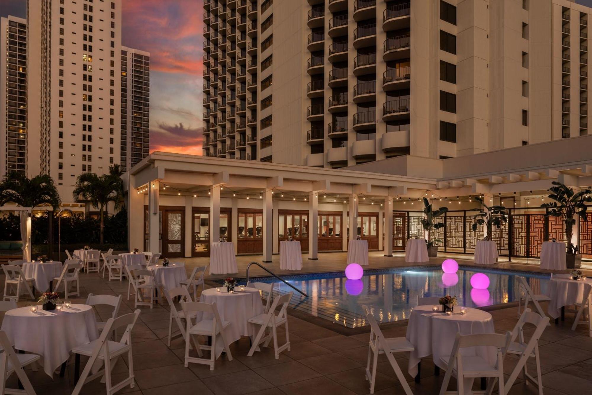 הונולולו Waikiki Beach Marriott Resort & Spa מראה חיצוני תמונה